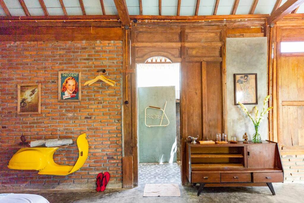Omah Dhalang, Ethnic Java House With Nature View Hotel Jarakan Exterior photo